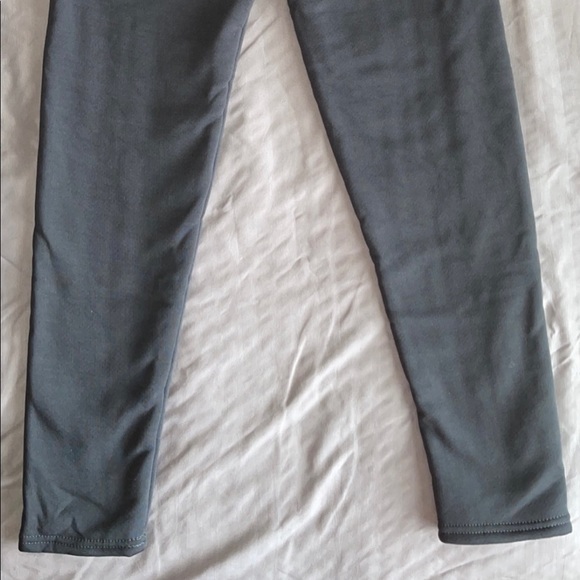 *Brand New Without Tags* L Fleece-Lined Leggings - Picture 4 of 5